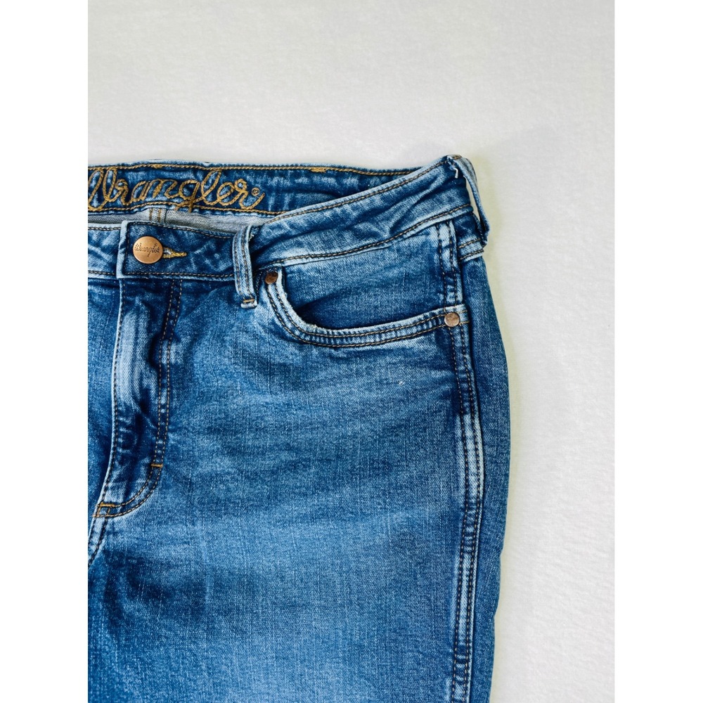 Wrangler Womens Bootcut Jeans Medium Wash Denim Blue 5-Pocket Size 33x29 - Picture 3 of 13